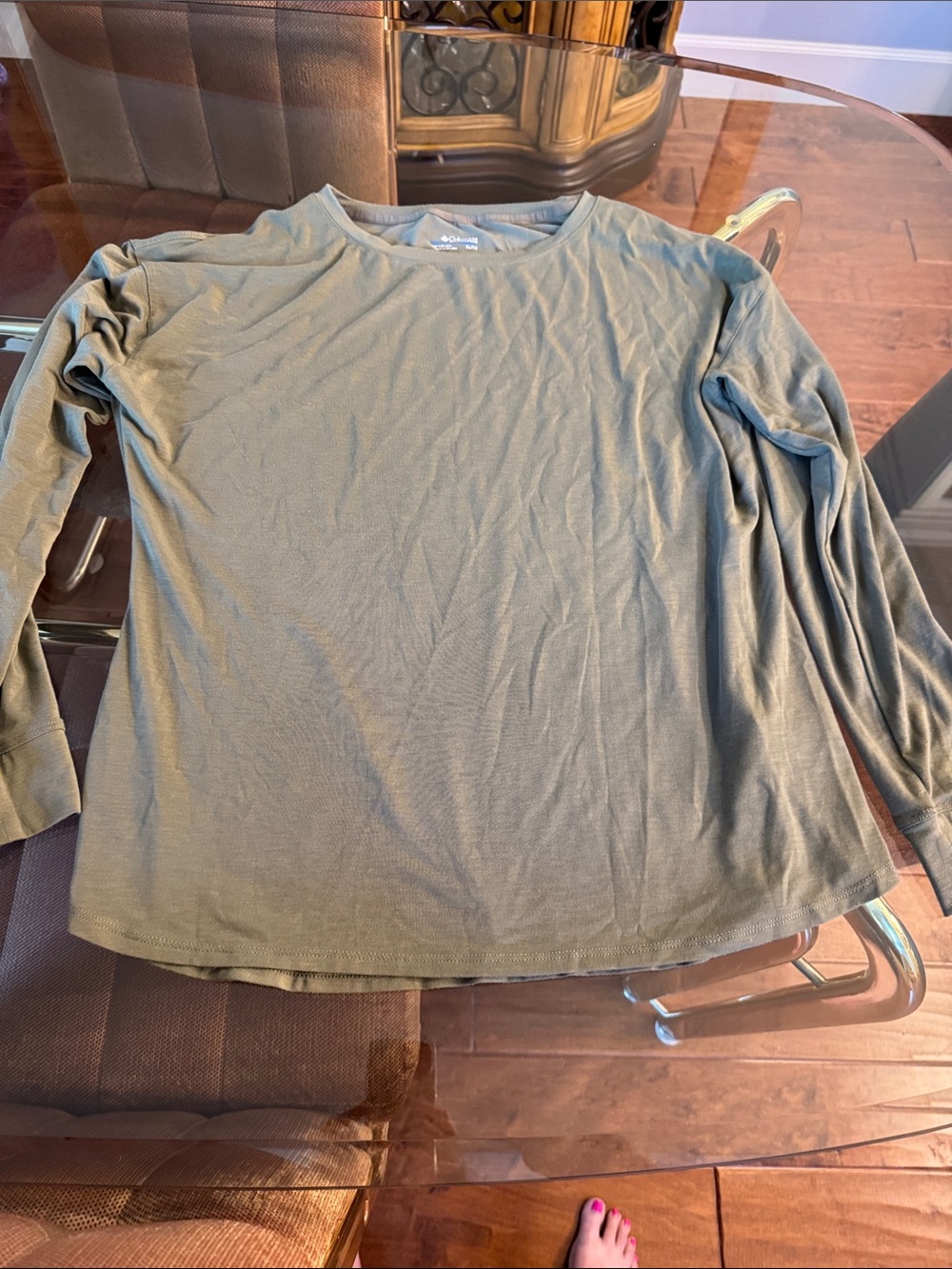 Columbia Olive Long Sleeve Crewneck Top